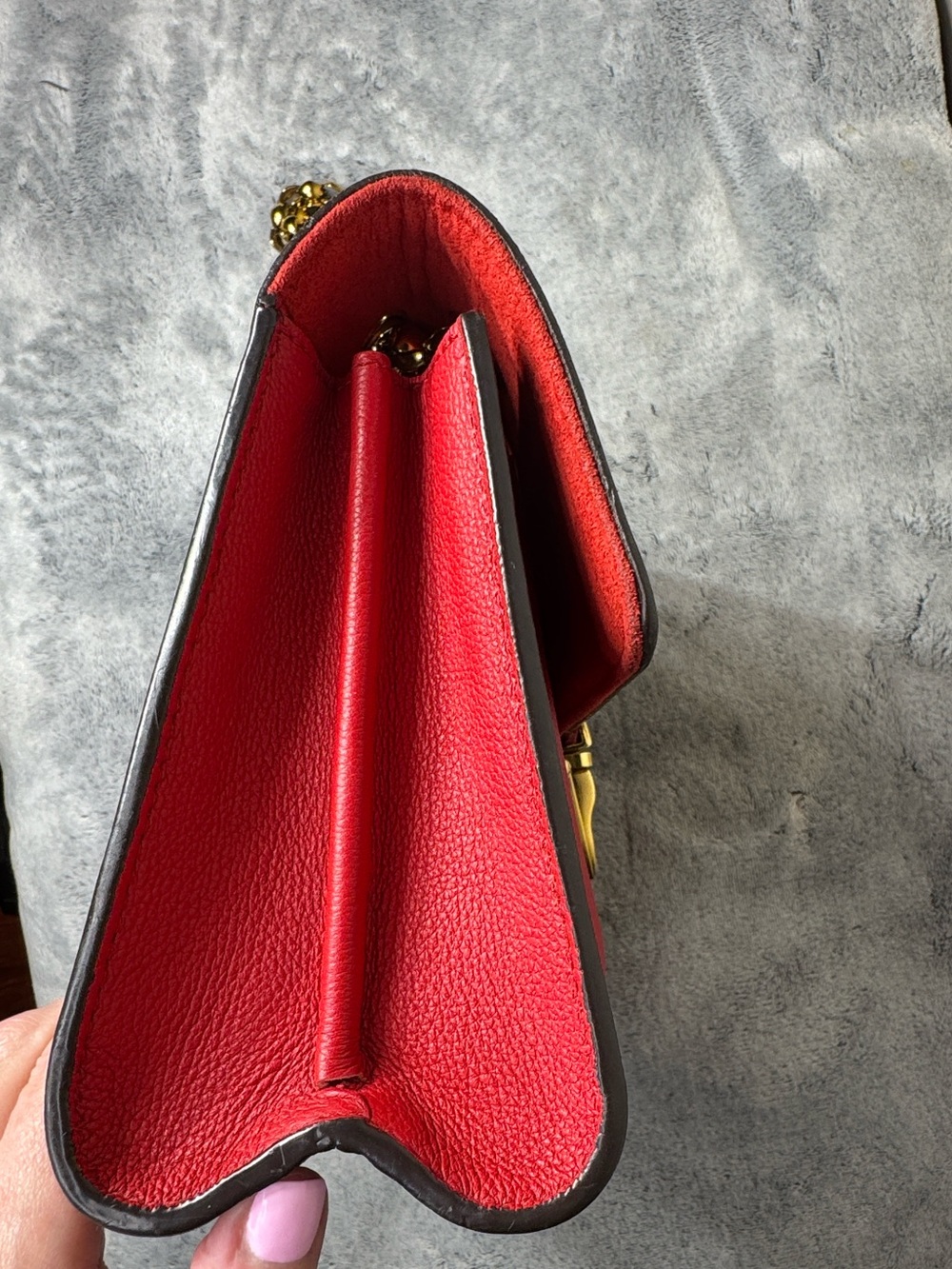 Louis Vuitton Victoire Monogram Red Chain Shoulder Bag - Picture 6 of 13